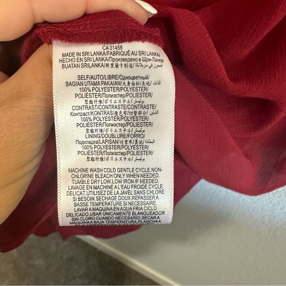 BCBGeneration MEDIUM Ruffle Sleeve Tent Dress NEW WITH TAGS Burgundy/Maroon CUTE - Picture 13 of 14